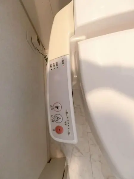 温水洗浄便座