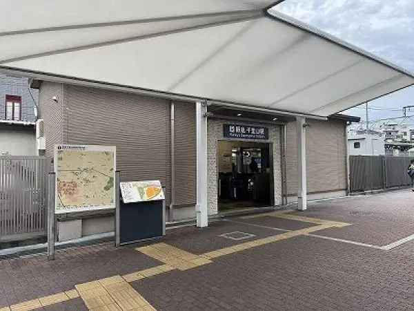 阪急千里線千里山駅 駅周辺には商業施設ＢｉＶｉ千里山・吹田警察署千里山交番等多彩な施設があります。
