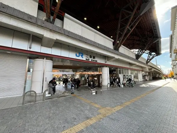 JR山陰本線　二条駅まで徒歩10分です。