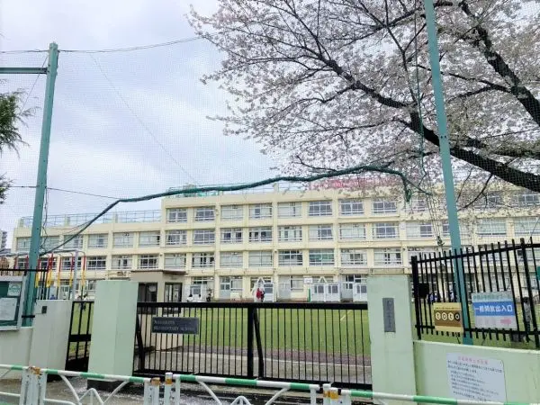 徒歩3分