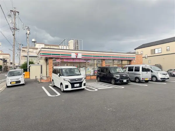 セブンイレブン 名古屋田光町３丁目店