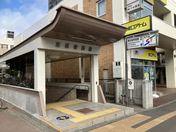 徒歩4分です。