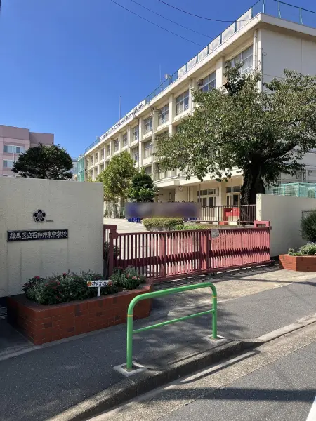 徒歩6分