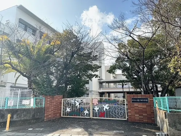 徒歩5分