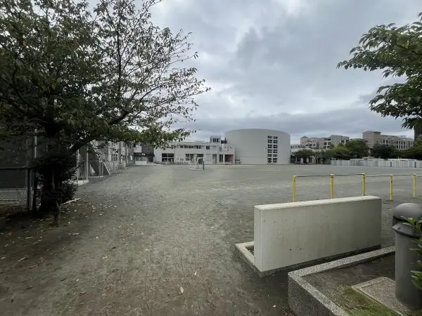打瀬小学校
