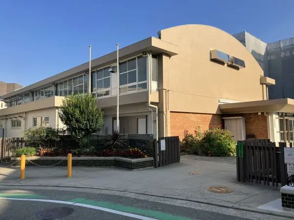 西宮市立甲陽園小学校徒歩１５分