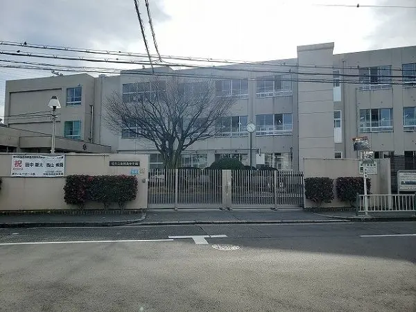 金岡南中学校