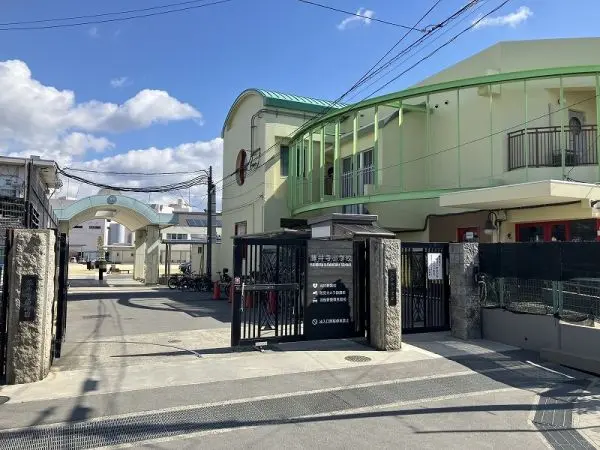 市立藤井寺小学校まで徒歩１９分（約１４８０ｍ）