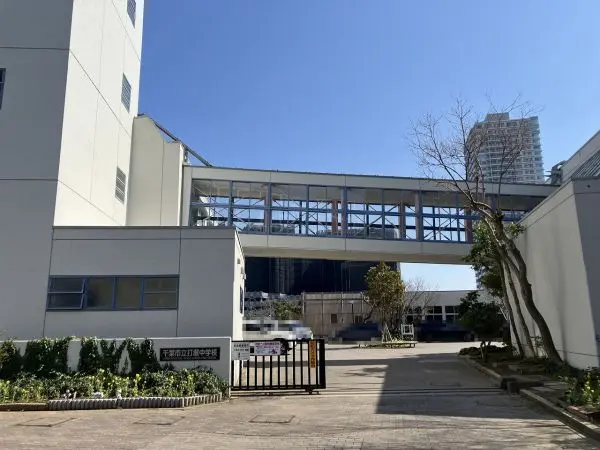 打瀬中学校