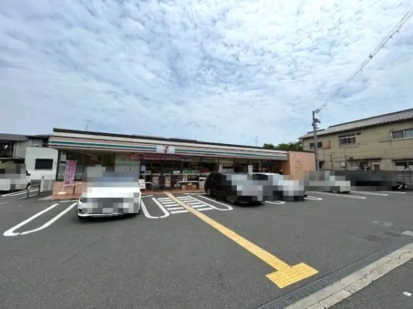 セブンイレブン枚方楠葉朝日3丁目店