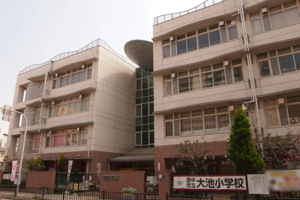 徒歩9分