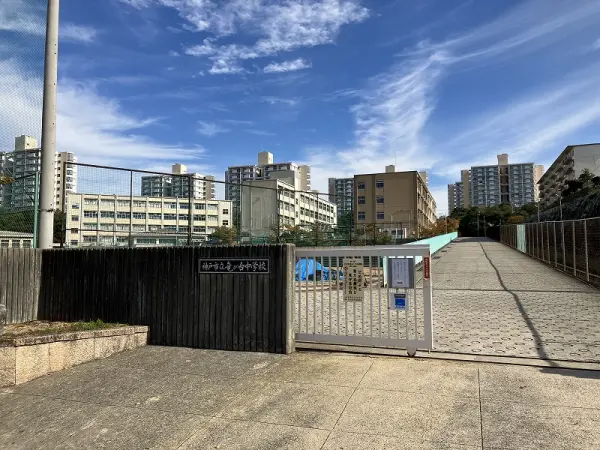 セントポリア神戸運動公園 　LDK約17.9帖　南東向き
2025年6月　全面リフォーム済物件