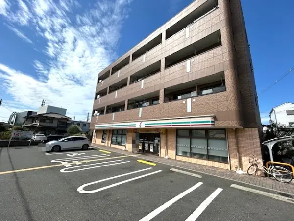 セブンイレブン交野市役所前店