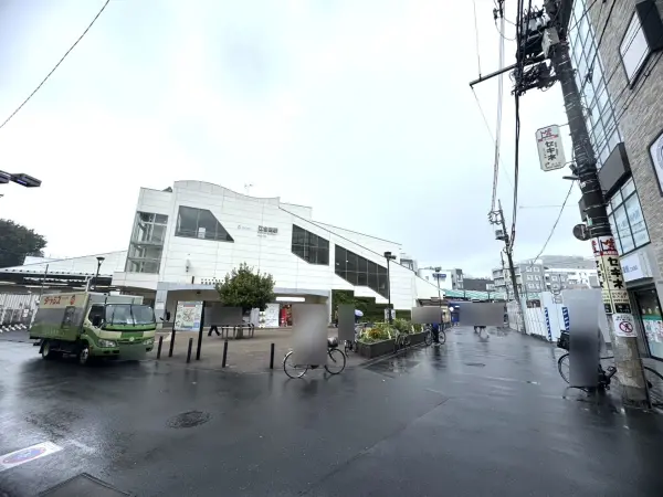 江古田駅南口駅前の風景になります。