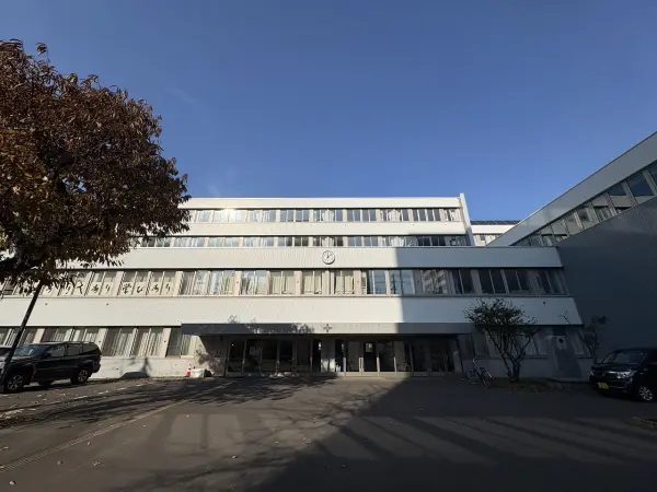 徒歩12分です。