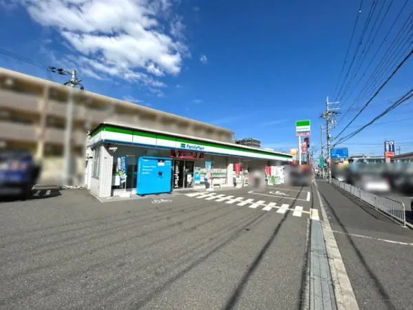 ファミリーマート高槻古曽部店
