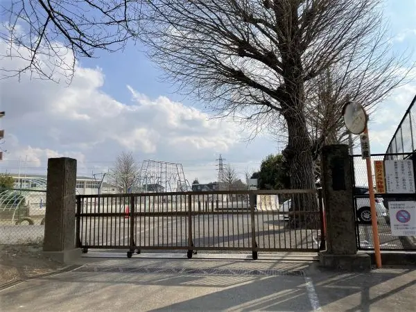 都小学校