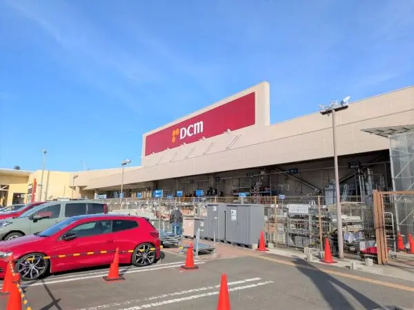 営業時間　9時30分～20時