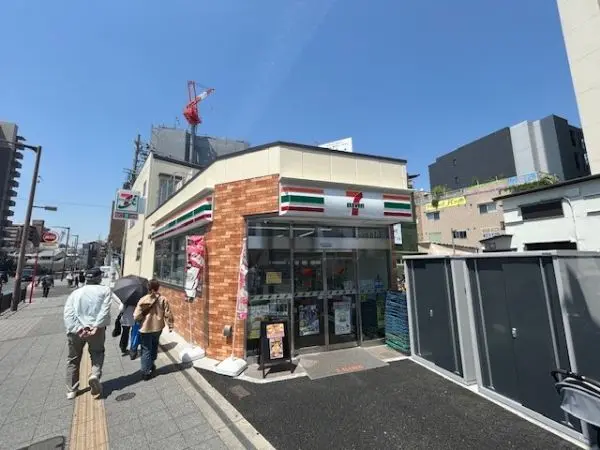 セブンイレブン高槻駅西口店