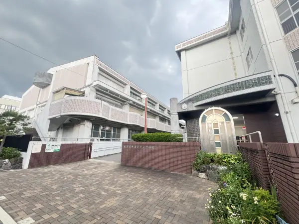 名古屋市立津賀田中学校