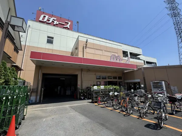 徒歩8分