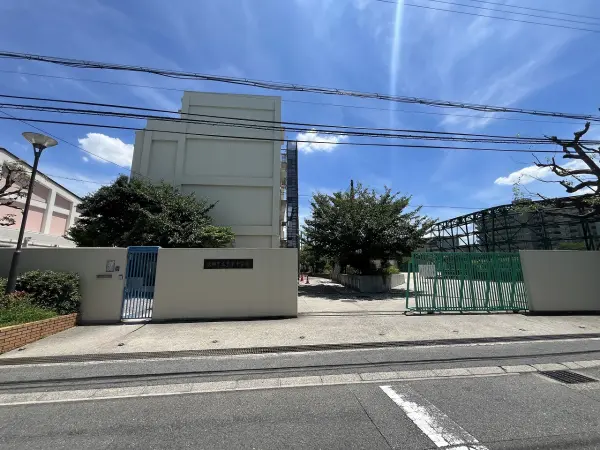 徒歩5分