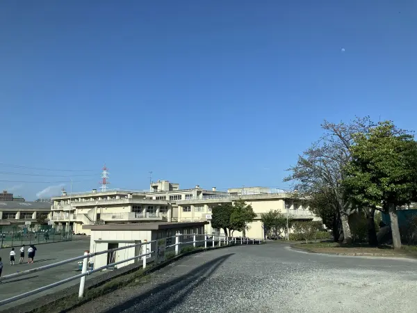 泉谷中学校