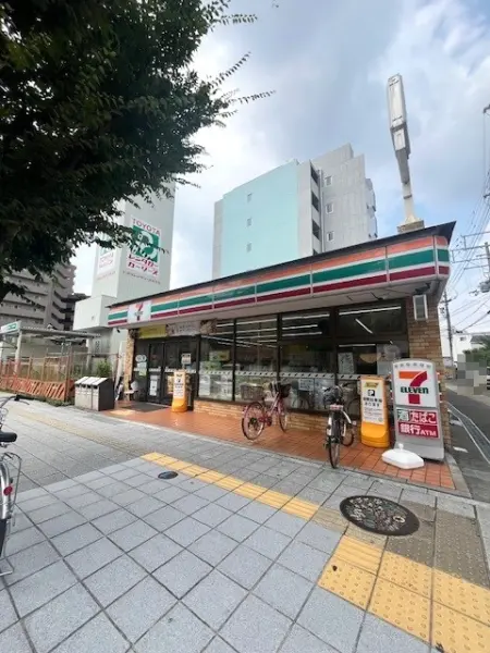 セブンイレブン高槻上田辺町