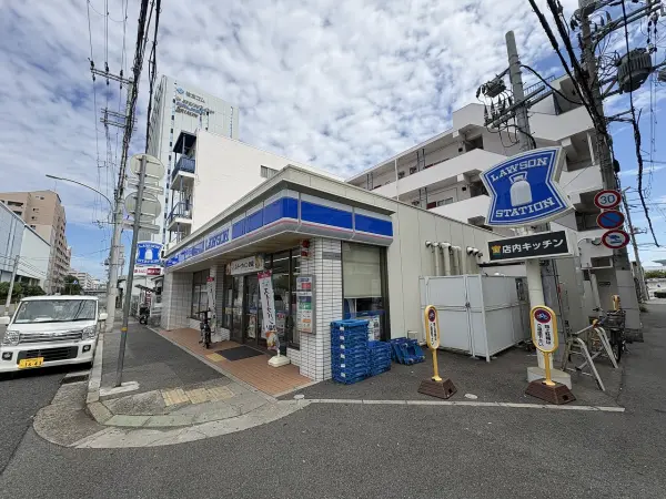 ローソン神戸脇浜町3丁目店までは徒歩約1分です。毎日のお買い物もしていただきやすい距離です。