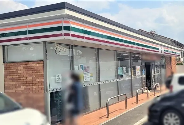 セブンイレブン高槻安岡寺1丁目店
