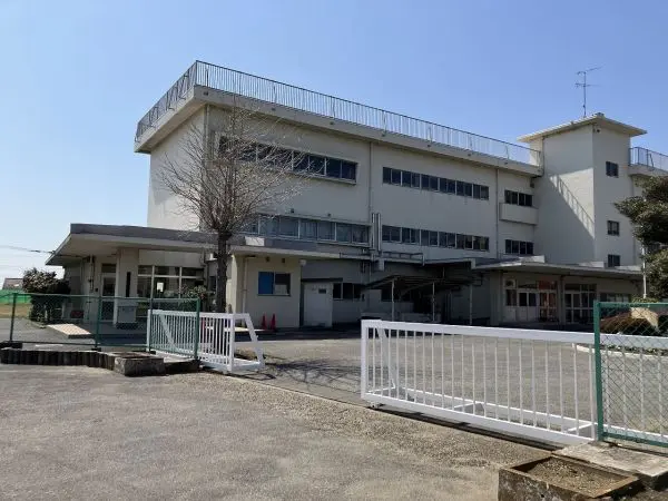 金田中学校