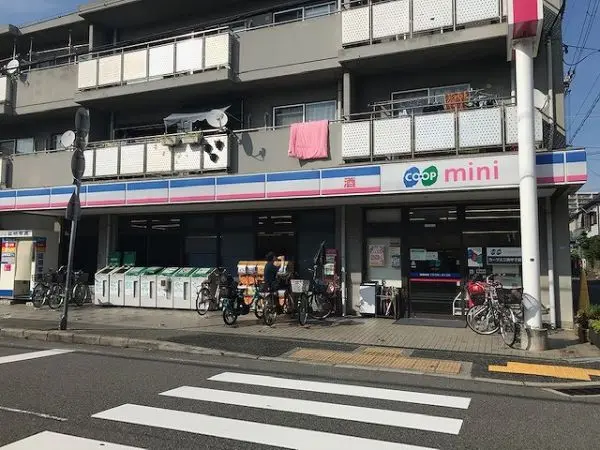 徒歩３分。