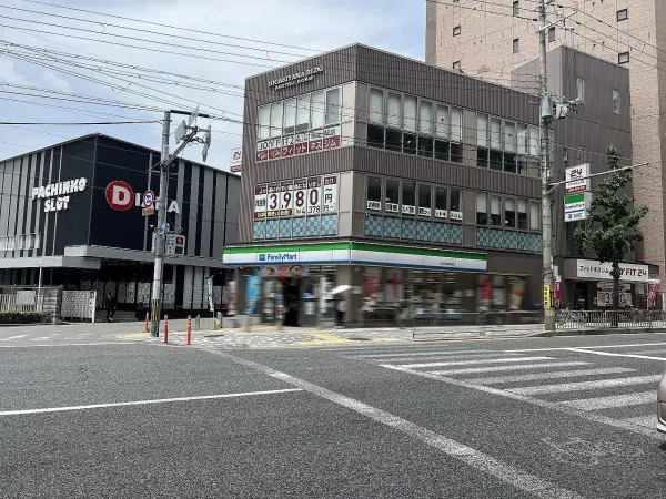 徒歩6分