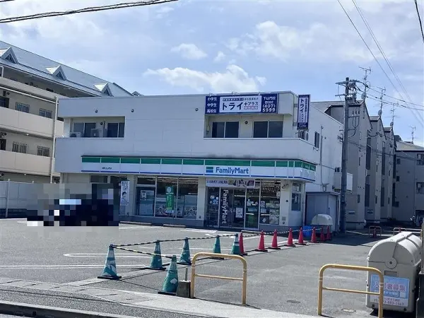 ファミリーマート福岡上山門店