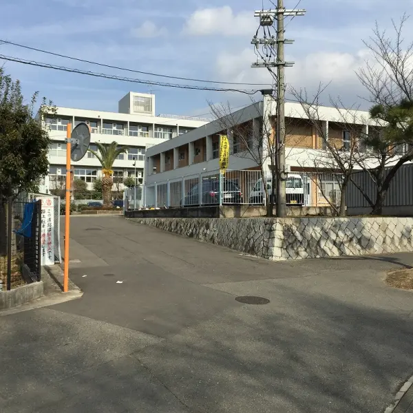 徒歩13分