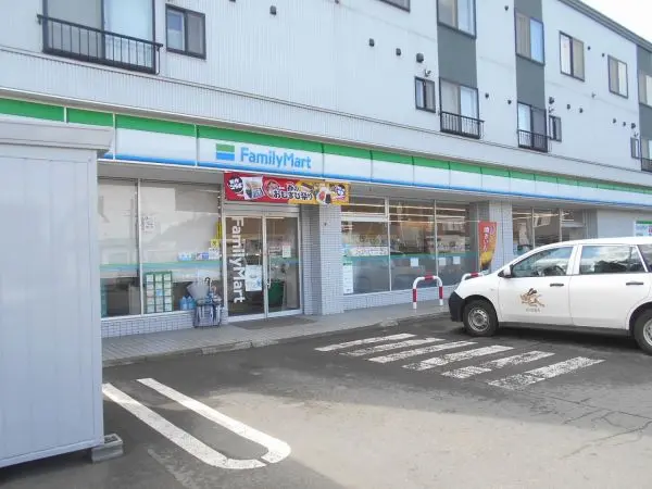 最寄りのコンビニです