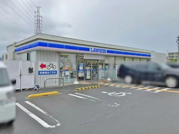ちょっとしたお買い物はもちろん、ATMの利用や荷物の発送などの際にもご活用いただけます。