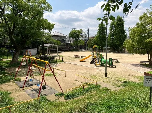 三島公園…徒歩10分（約750m）