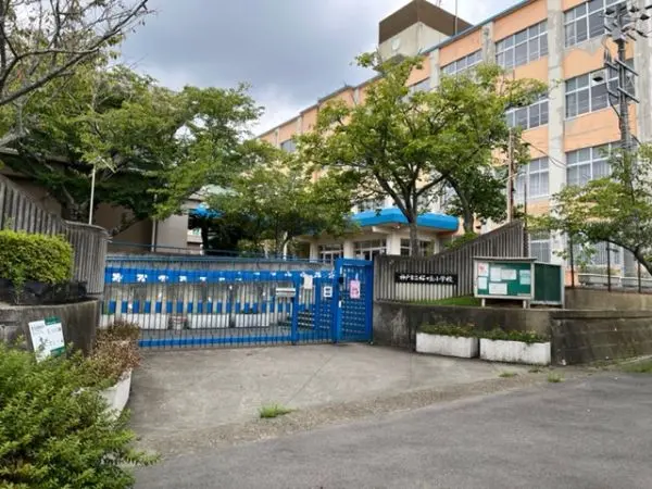 徒歩9分