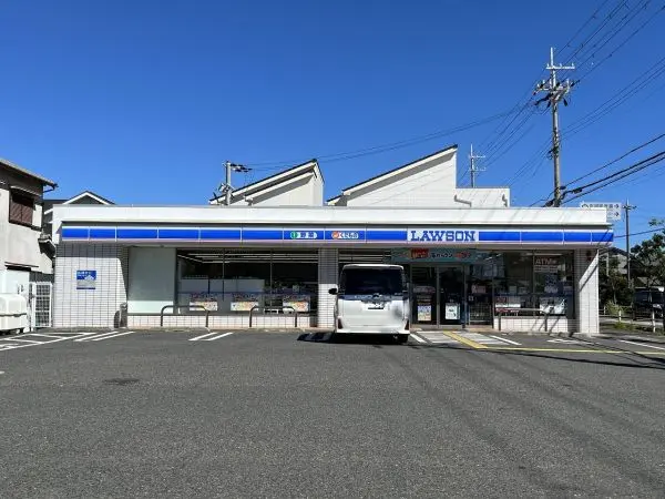 ローソンプラス忠岡東店