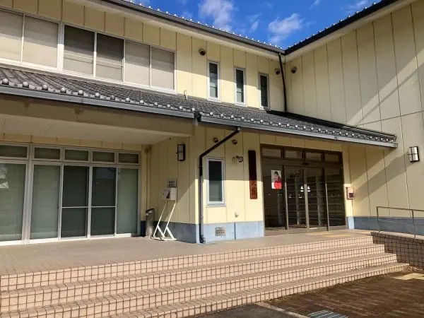 古寺公民館まで徒歩約１分となっております。その他周辺施設についても、お気軽にお問い合わせください。