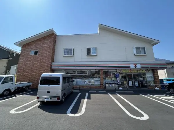 セブンイレブン木更津港南台店
