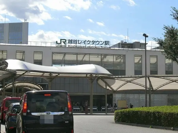 越谷レイクタウン駅