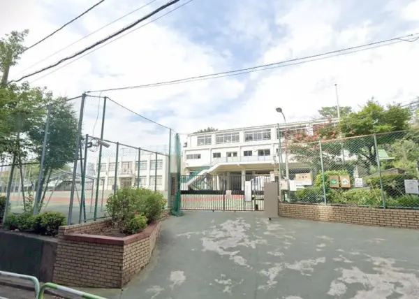 徒歩4分