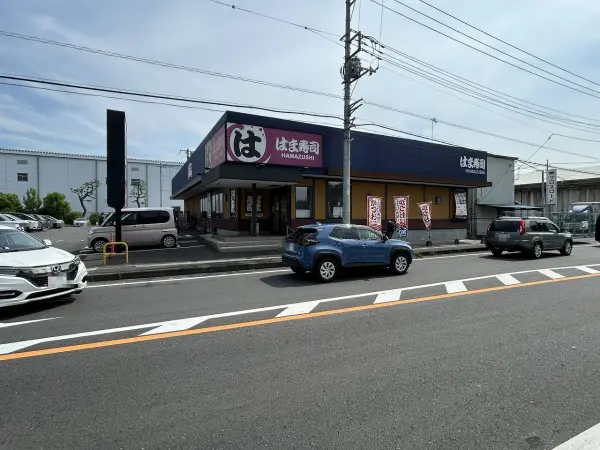 回転ずし店です。徒歩9分。