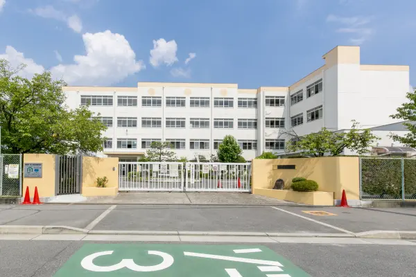 市立丸橋小学校