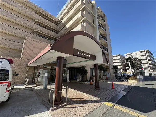 徒歩7分。24時間365日体制の、二次救急指定病院です。