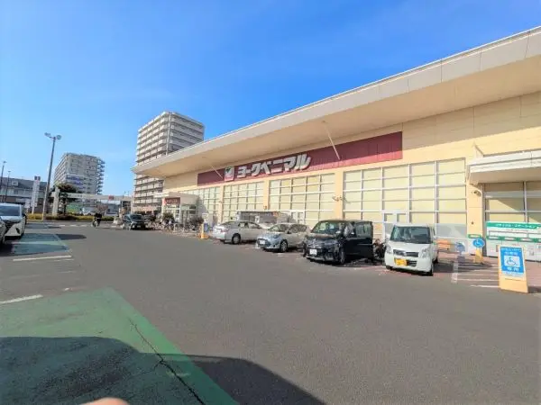 営業時間　9時30分～22時