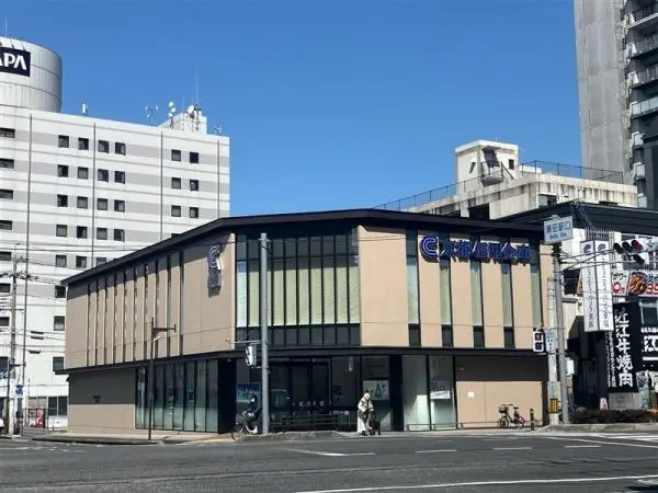 徒歩13分