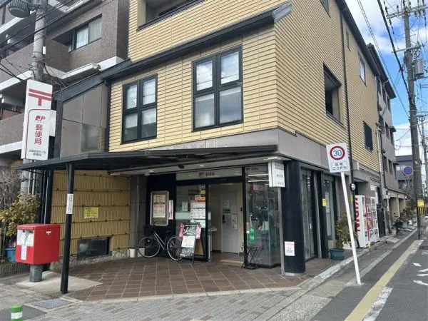 徒歩3分